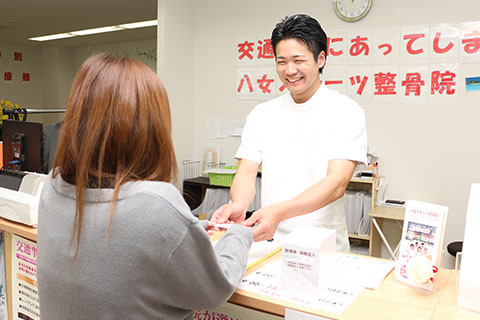 平日夜8時まで受付で通いやすい